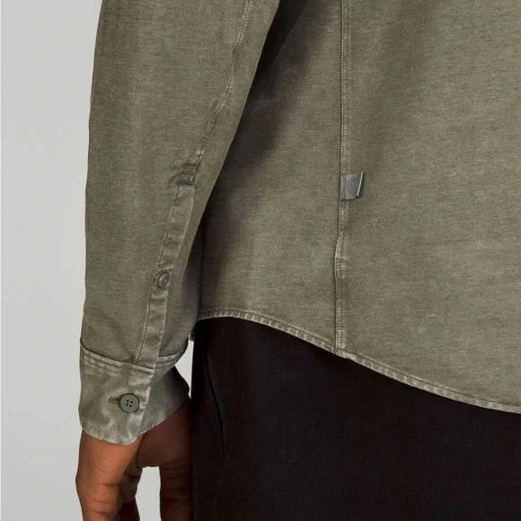 Lululemon Men’s Commission Button Down Long Sleeve